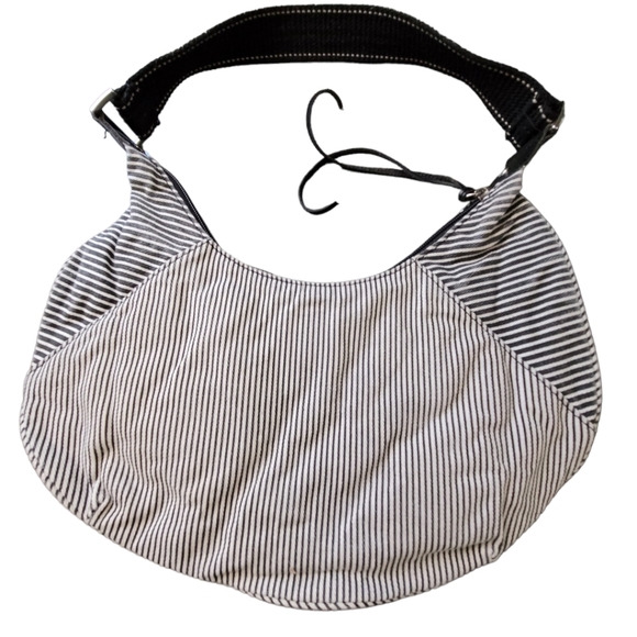 👜 Vintage Guess Canvas Stripes w/ Leather Floral Bag - Picture 2 of 7